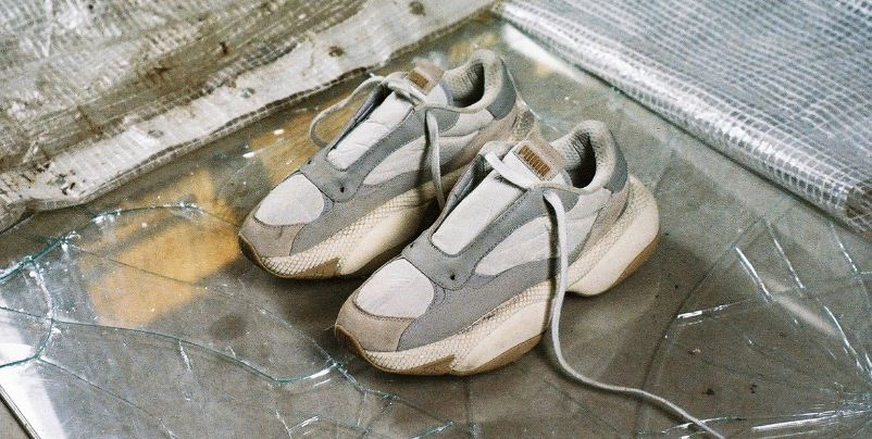 Sneaker Ini Terinspirasi Dari Dunia Setelah Kiamat!